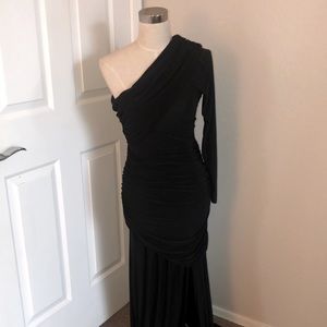 Windsor Formal Black Dress - Size Medium